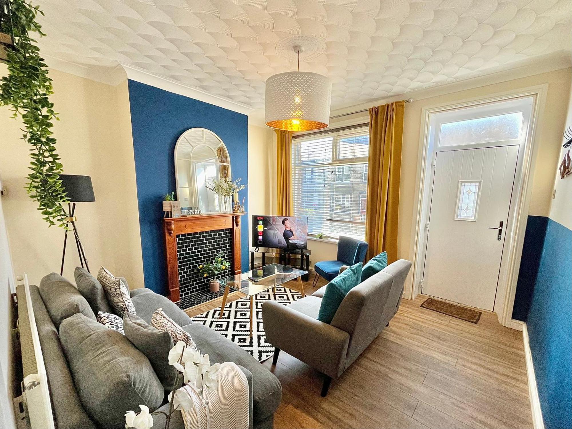 Summer Lane House-3 Bedrooms-Close To M1-Longer Stay-Free Parking Барнсли Экстерьер фото
