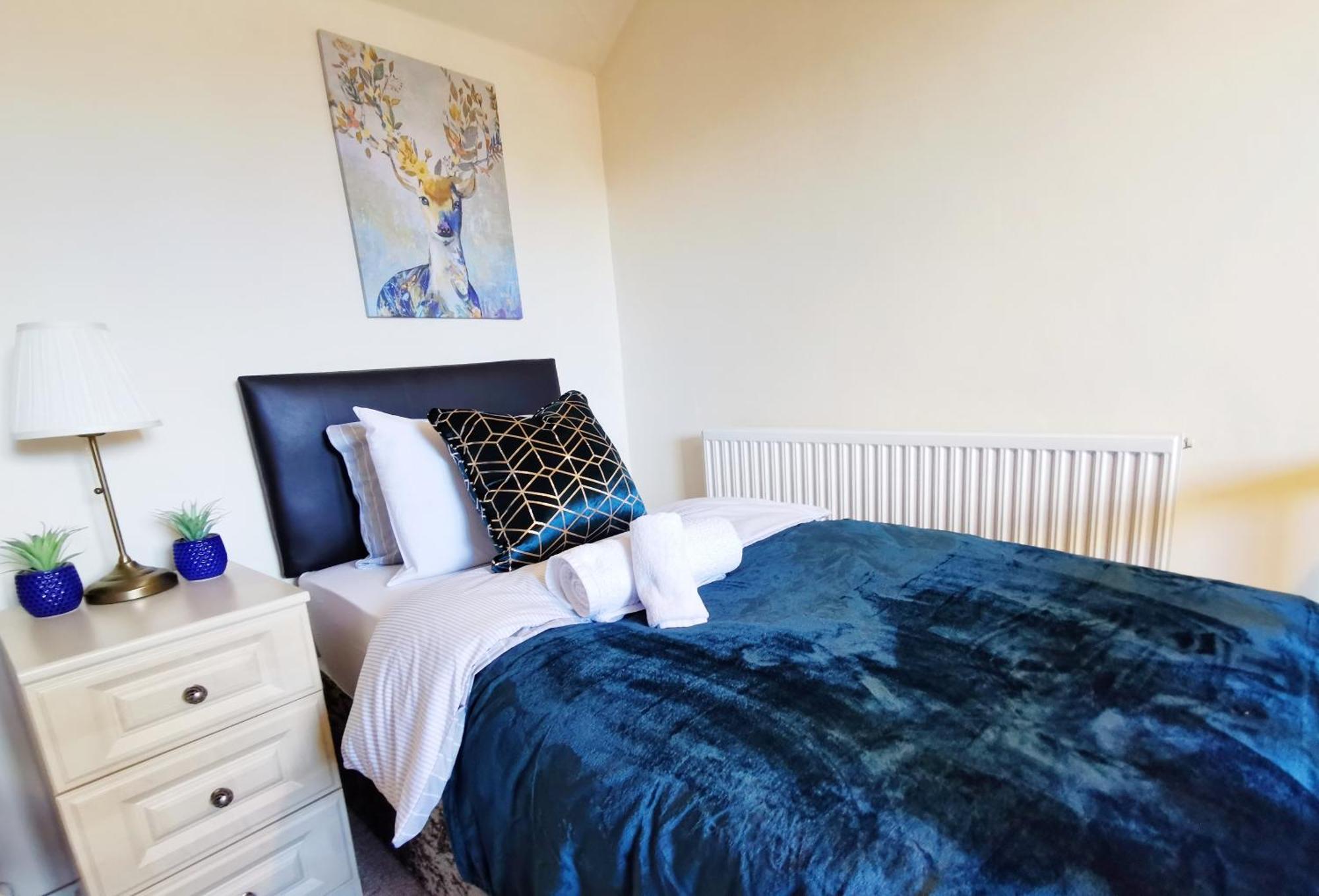Summer Lane House-3 Bedrooms-Close To M1-Longer Stay-Free Parking Барнсли Экстерьер фото