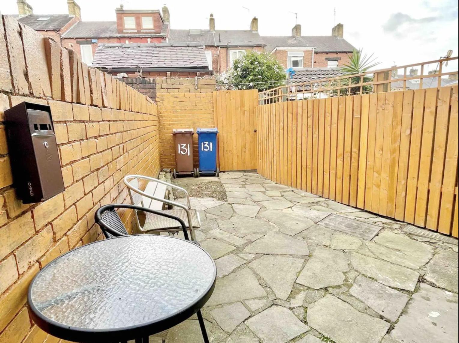 Summer Lane House-3 Bedrooms-Close To M1-Longer Stay-Free Parking Барнсли Экстерьер фото