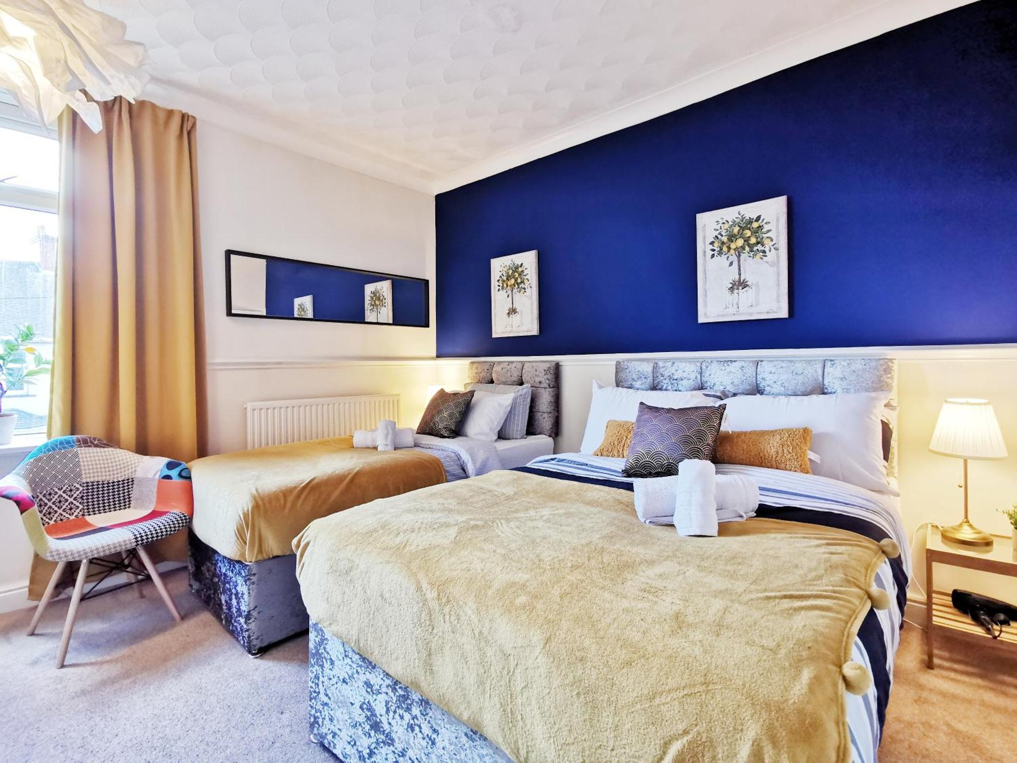 Summer Lane House-3 Bedrooms-Close To M1-Longer Stay-Free Parking Барнсли Экстерьер фото