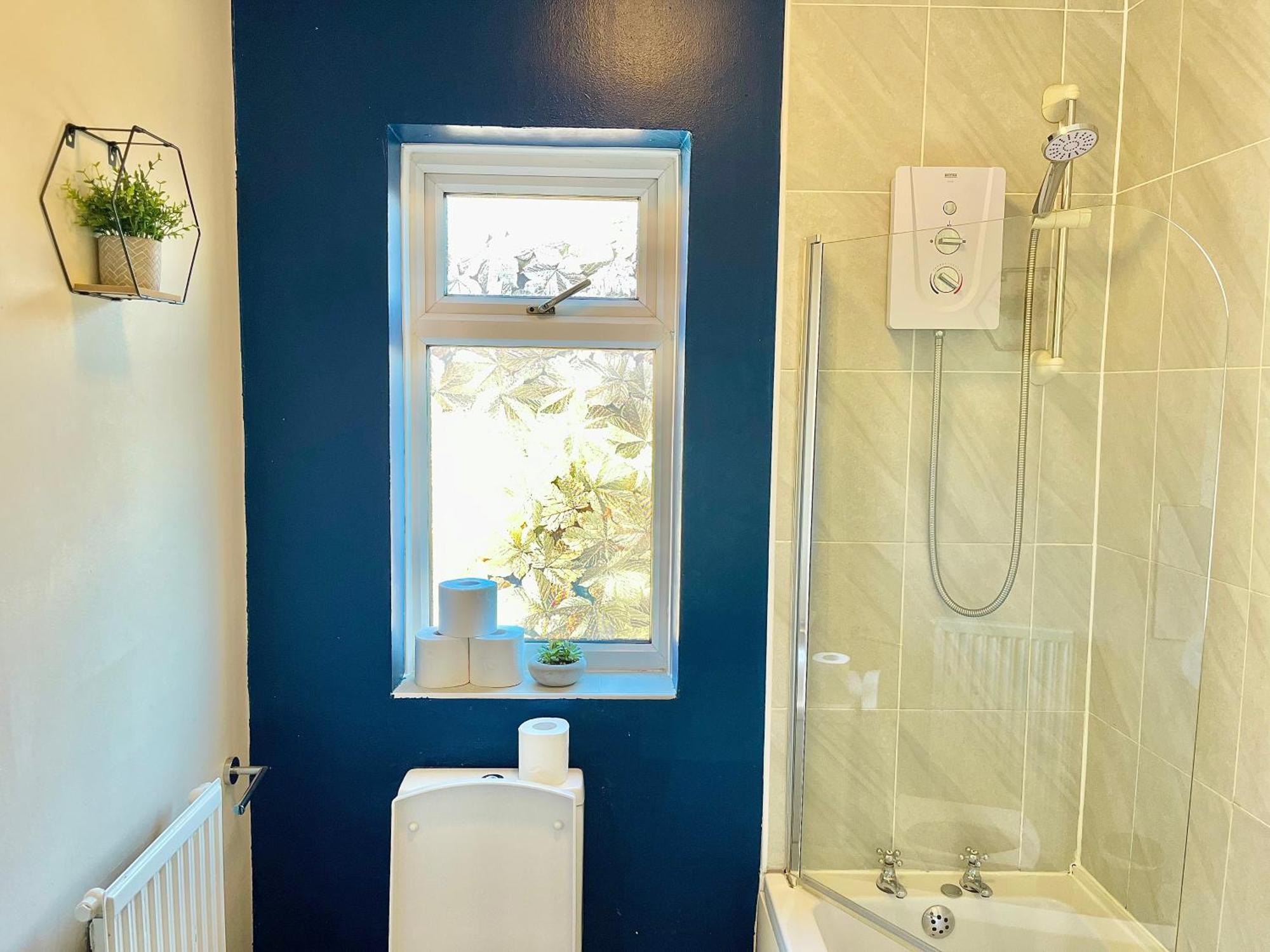 Summer Lane House-3 Bedrooms-Close To M1-Longer Stay-Free Parking Барнсли Экстерьер фото