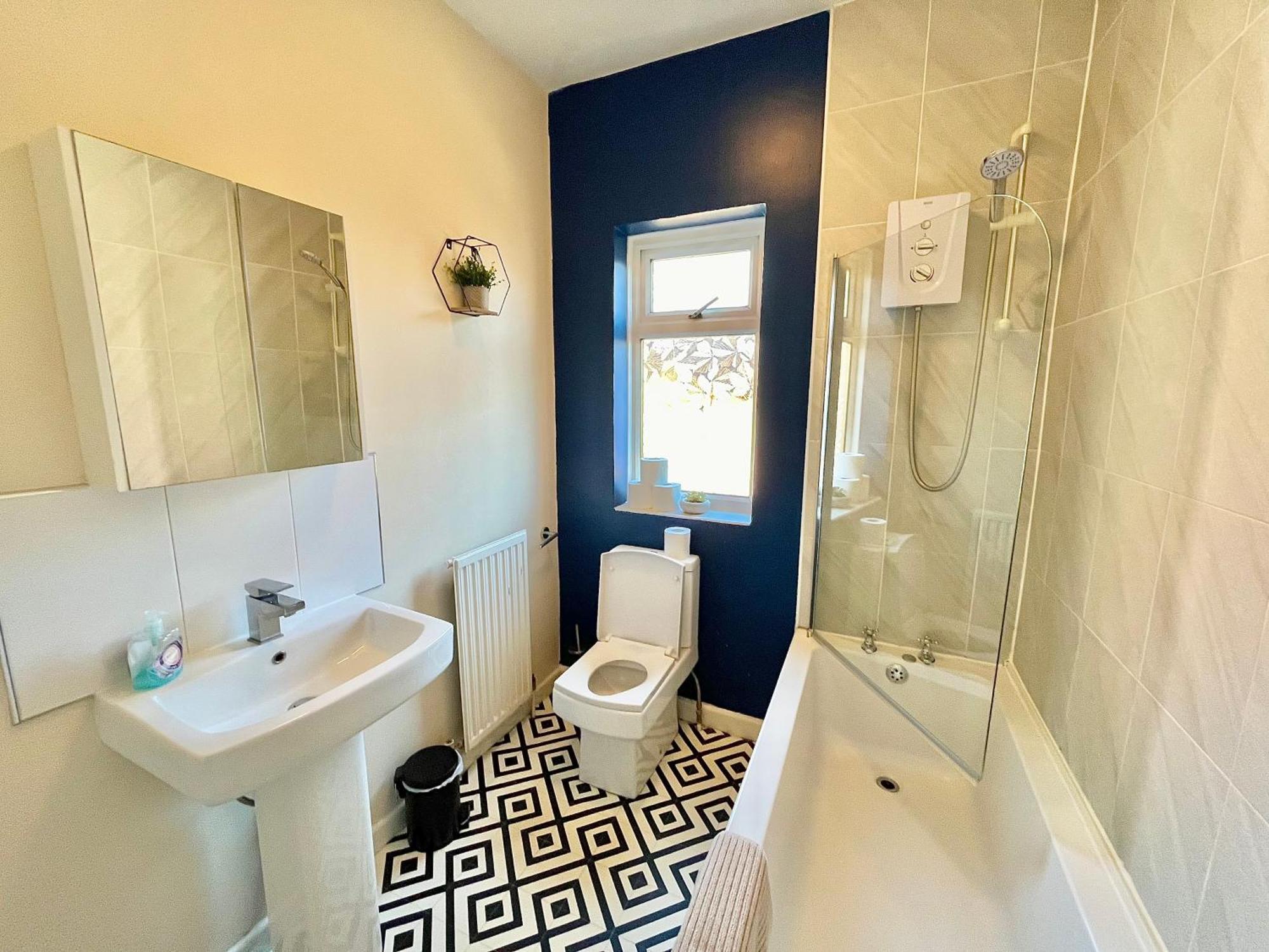 Summer Lane House-3 Bedrooms-Close To M1-Longer Stay-Free Parking Барнсли Экстерьер фото