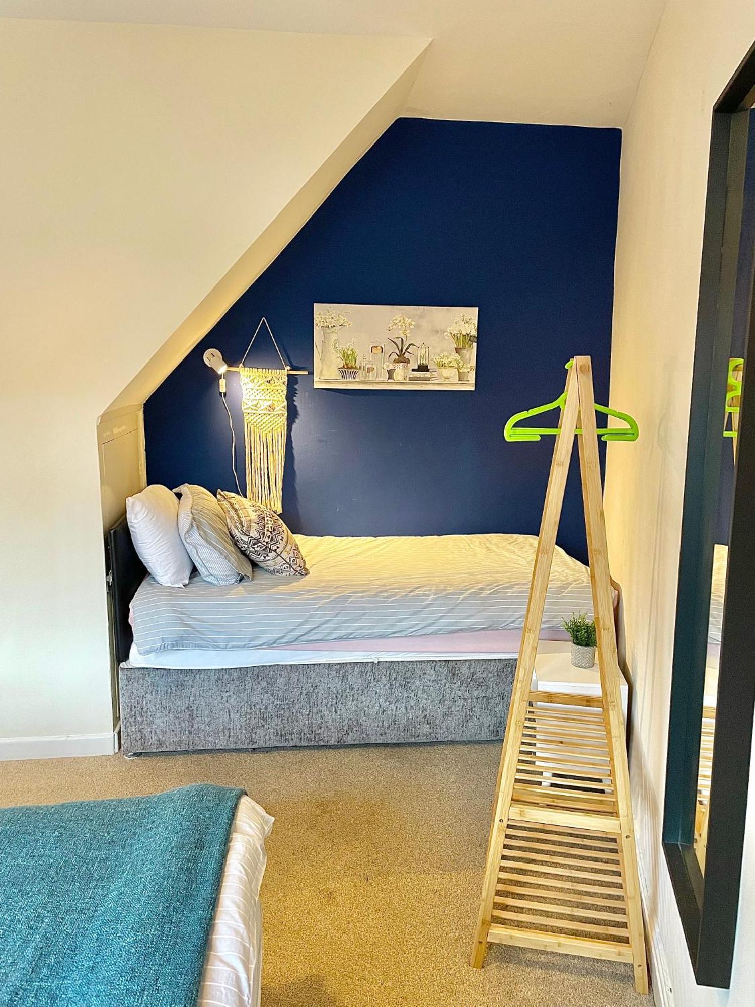 Summer Lane House-3 Bedrooms-Close To M1-Longer Stay-Free Parking Барнсли Экстерьер фото